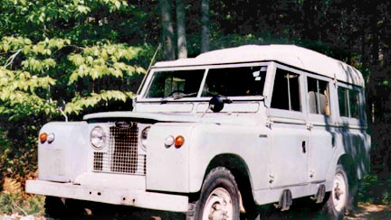 Gray Land Rover Dormobile