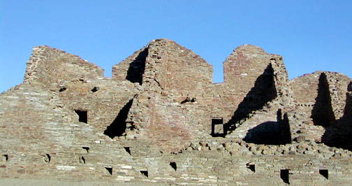 Pueblo del Arroyo Anasazi ruins